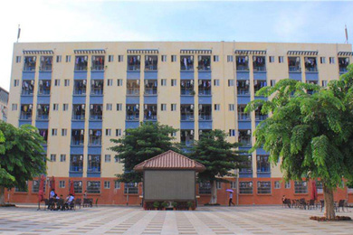 政法学校学生公寓楼